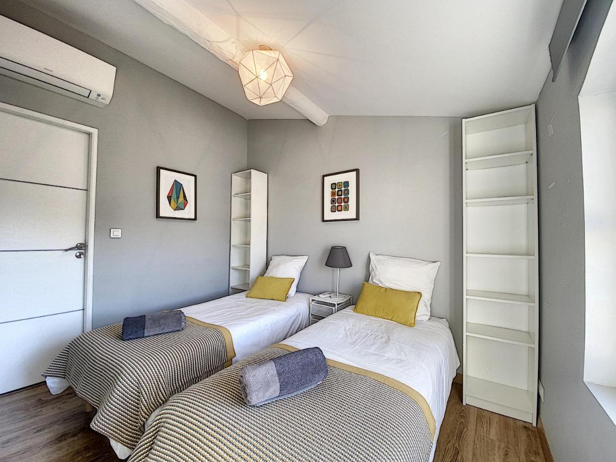 Maison 3 Chambres - Terrasse - Climatisation 10 Minutes A Pied Du Pont D'Авиньон Экстерьер фото
